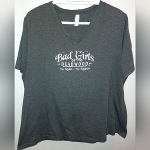 Women's Bad Girls of Deadwood T-shirt dark heathered gray size 2x EUC